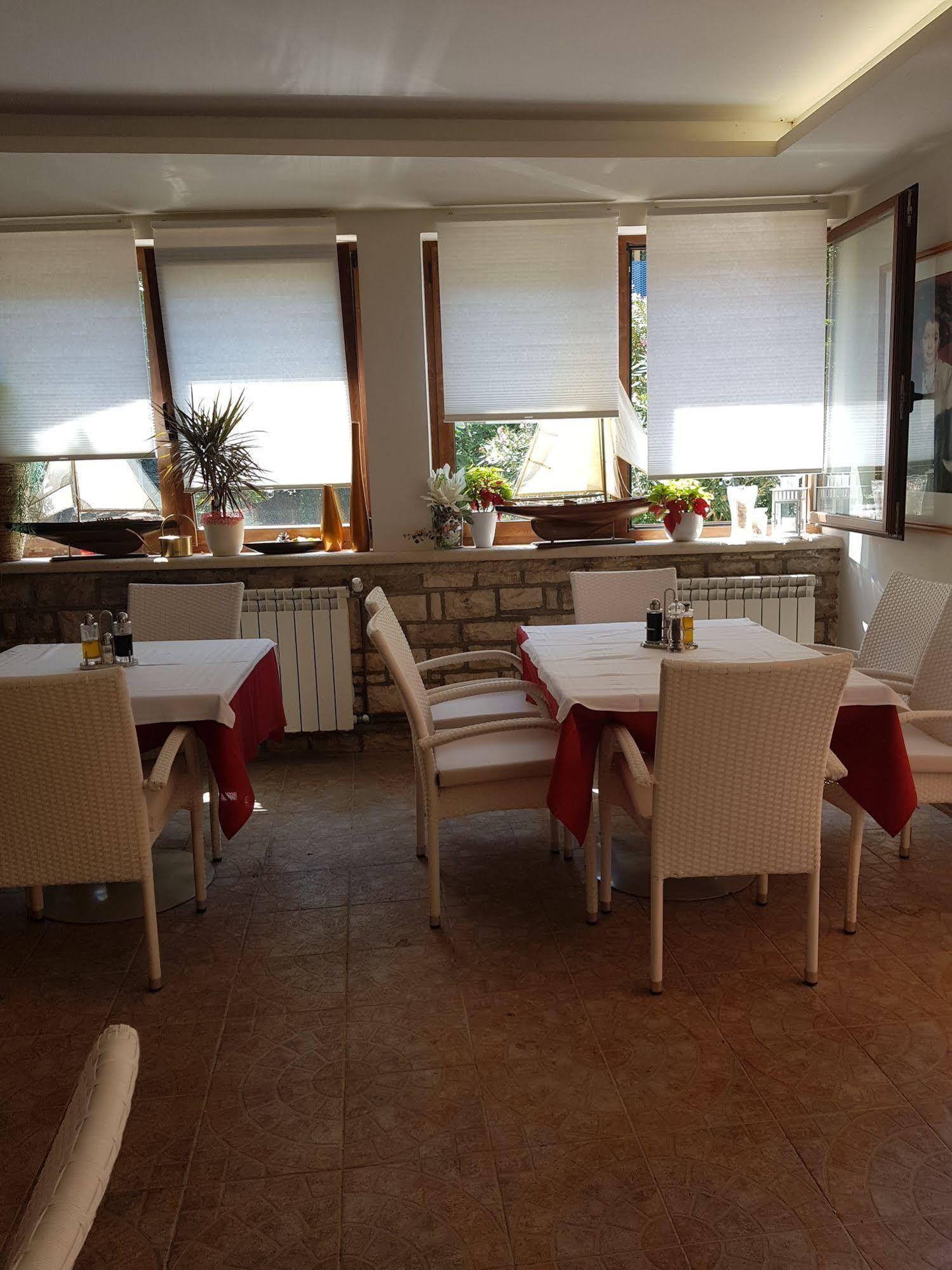Boutique Hotel Santa Maria Novigrad Istria Εξωτερικό φωτογραφία